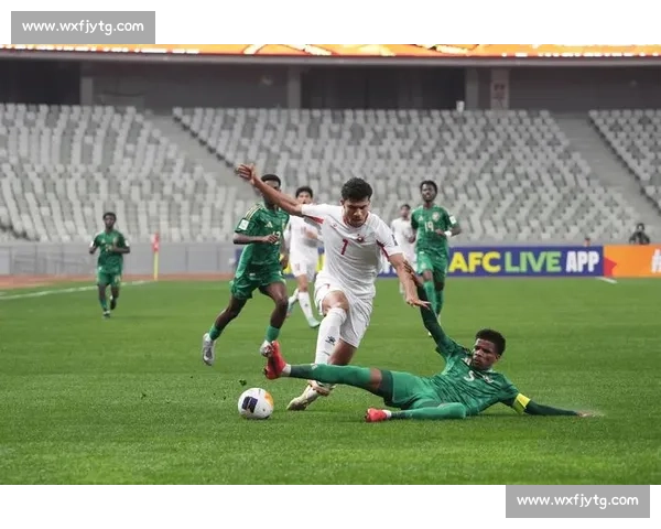 日本vs沙特直播焦点对决亚洲强强碰撞全程看点解析赛事战术走势前瞻