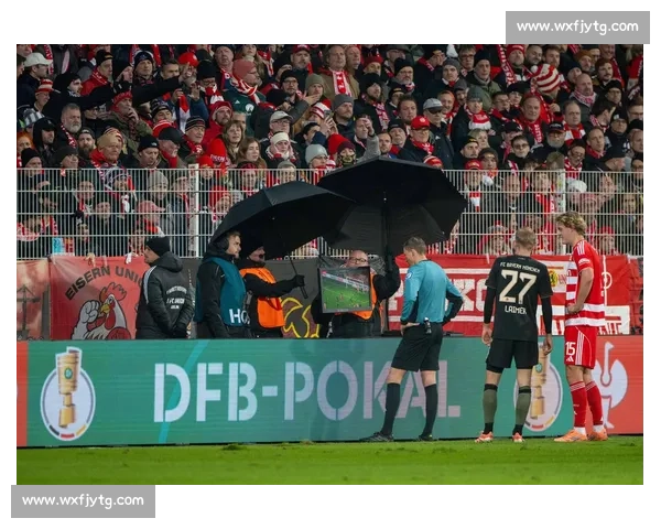 曼联对阵巴塞尔全场视频解析红魔攻防亮点与关键瞬间回顾精彩集锦