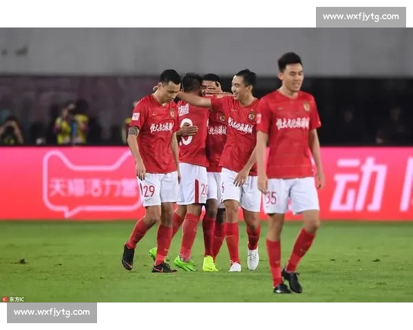 广州恒大对阵上港赛前深度解析球队状态与胜负关键走势展望与战术博弈