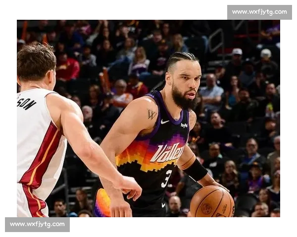 纽约尼克斯激战洛杉矶湖人东西豪门对决引爆麦迪逊花园之夜焦点